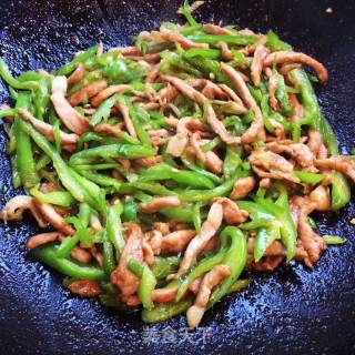 Stir-fried Shredded Pork with Green Pepper recipe