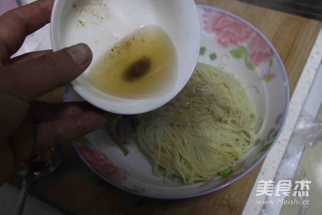 Zhenjiang Guogai Noodles "fragrant Dry Dry Noodles" recipe