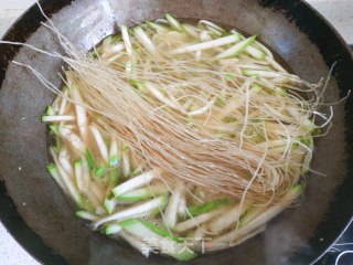 Shrimp Skin Gourd Vermicelli Soup recipe