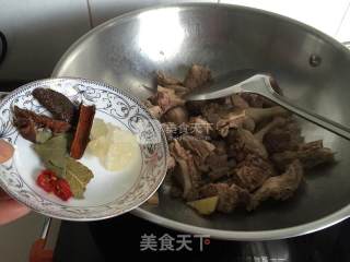 Yam Chestnut Duck Chunk recipe