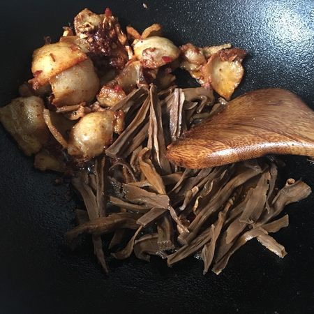 Twice Cooked Pork with Dried Bamboo Shoots recipe