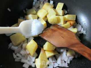 Cumin Onion Potatoes recipe
