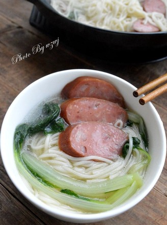 Red Intestine Noodle Soup recipe