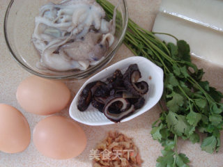Jin Bihuiying of Rising Step by Step recipe