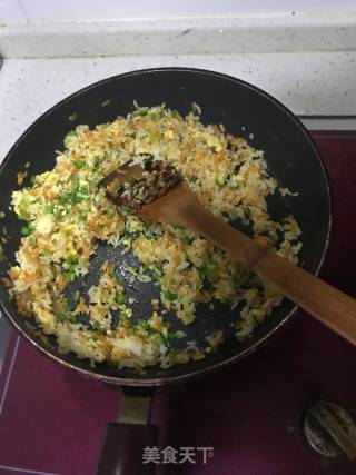 Children's Kuaishou Nutritional Egg Fried Rice recipe
