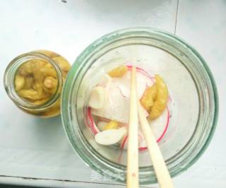 Double Pepper Sweet and Sour Radish recipe