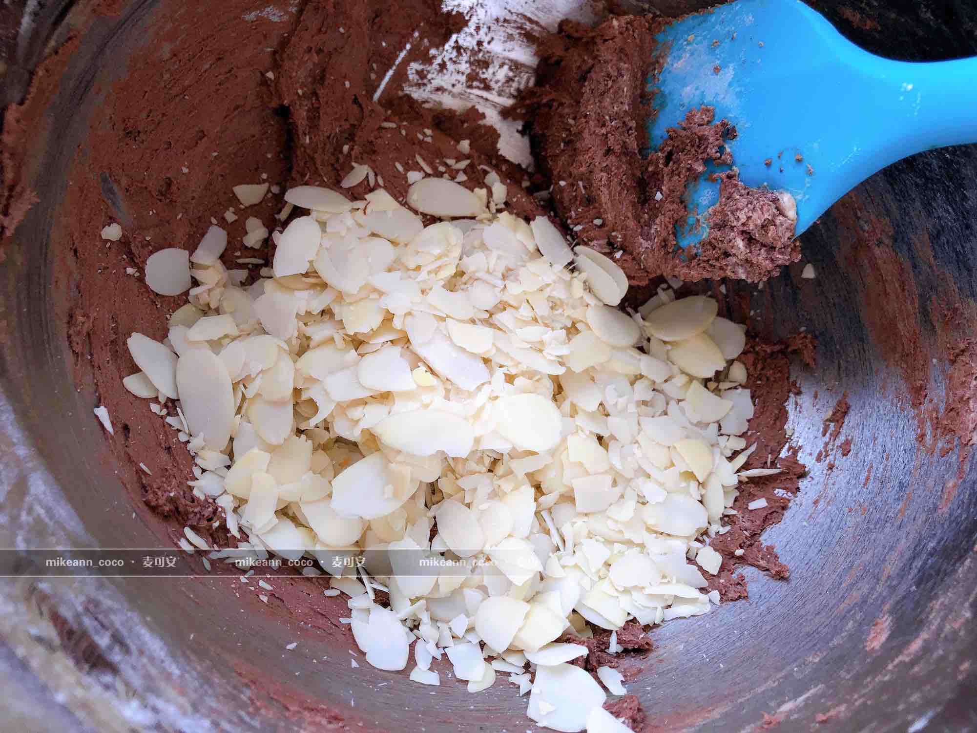 Chocolate Almond Square Cookies recipe