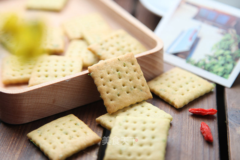 Grumpy and Crisp-chive Soda Biscuits recipe