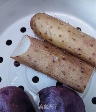 Yam and Purple Sweet Potato Roll recipe