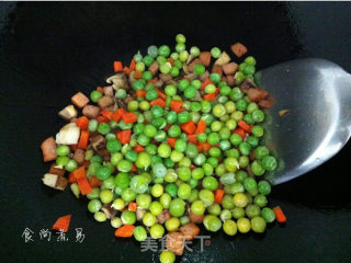 Peas, Ham and Diced Mushrooms recipe