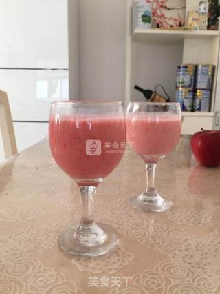 Strawberry Milkshake recipe