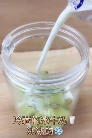 Kiwi Milkshake recipe
