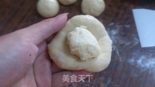 Coconut Bread Roll recipe