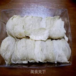 Stewed Bird's Nest with Rock Sugar, Red Dates and Wolfberry recipe