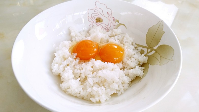 Salad Egg Fried Rice recipe