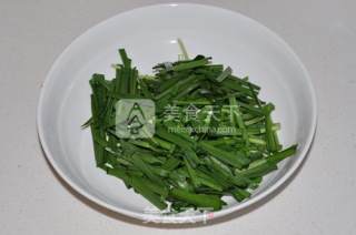 Stir-fried River Prawns with Leek recipe