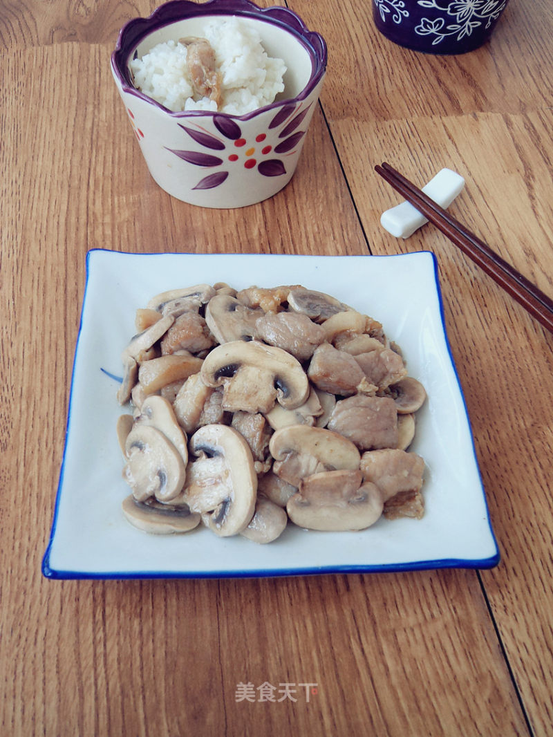 Stir-fried Pork with Mushrooms recipe