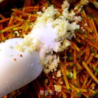 Stir Green Radish Shreds recipe