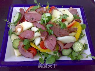 Smoked Duck with Fruit and Vegetable Salad recipe