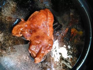 Barbecued Pork Drumstick with Sauce recipe