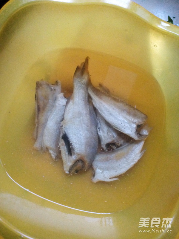 Microwave Steamed Dried Fish recipe