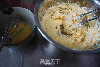 Raisin Pound Cake recipe