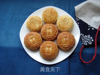 Non-cantonese-homemade Crispy Mooncakes recipe