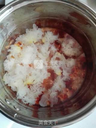 Peach Gum White Fungus and Sydney Soup recipe
