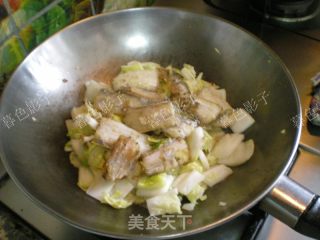 Stewed Sea Fish with Cabbage recipe