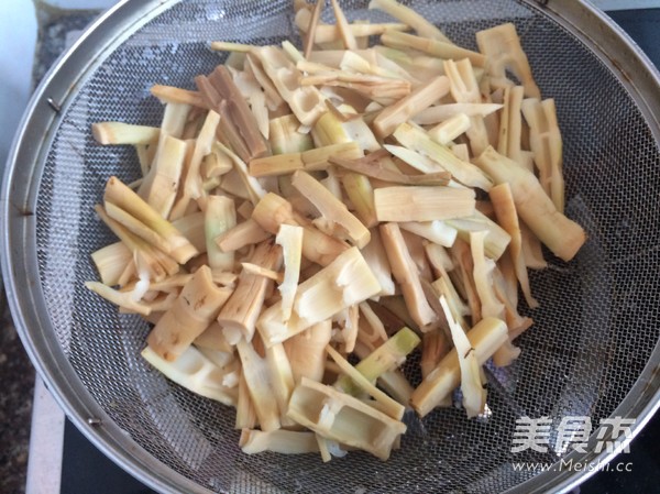 Braised Pork with Bamboo Shoots recipe