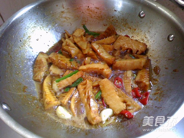 Braised Spring Bamboo Shoots in Oil recipe