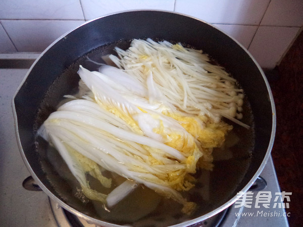 Spicy Seafood Fragrant Pot recipe