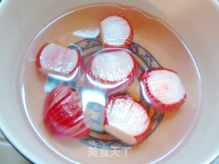 Sweet and Sour Coral Radish recipe