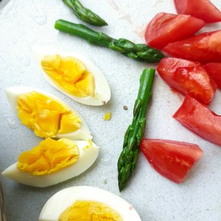 Asparagus and Egg Salad recipe