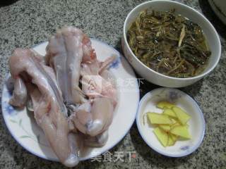 Boiled Bullfrog with Bamboo Shoots and Dried Vegetables recipe