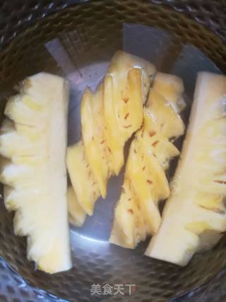 Pineapple Juice Meets Steamed Dumplings recipe