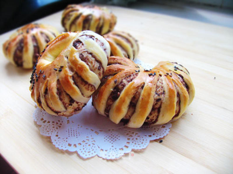 Making Bread for The First Time-the Successful Bean Paste Flower Bread (with Bean Paste Method) recipe