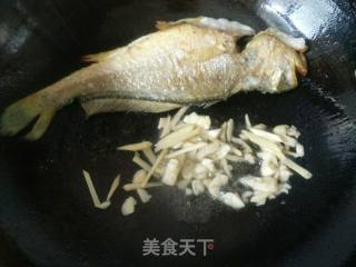 Braised Yellow Croaker recipe