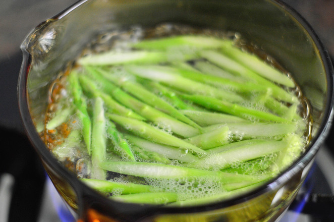 Asparagus Shredded Beef recipe