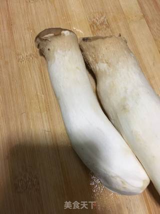 Pleurotus Eryngii with Oyster Sauce and Chives recipe