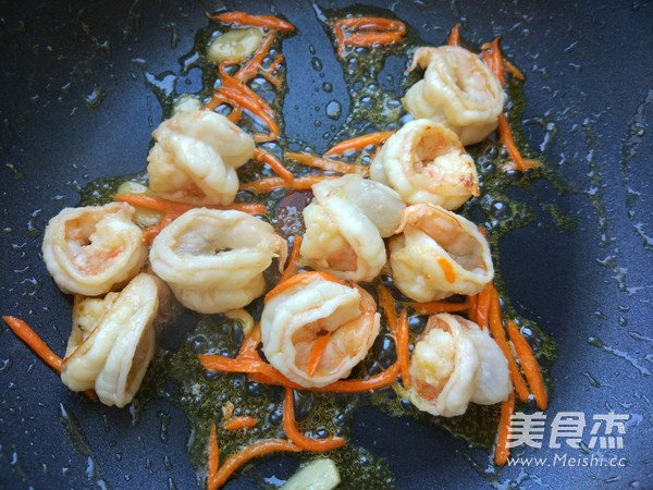 Shrimp Hot Noodle Soup recipe