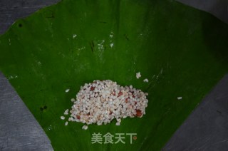 Lotus Leaf Glutinous Rice Pork Ribs recipe