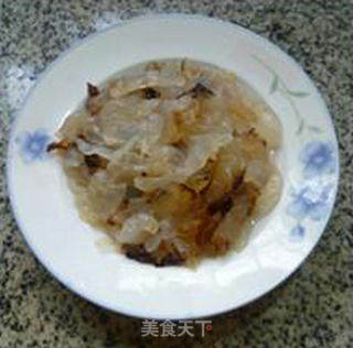 Jellyfish Mixed with Parsley recipe