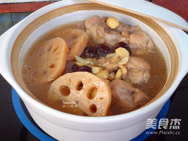 Red Date and Lotus Root Soup recipe