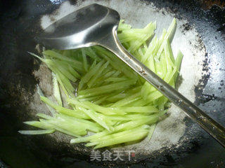 Lamb Tail Bamboo Shoots Fried Lettuce recipe