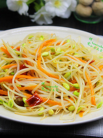 Kimchi Stir-fried Bean Sprouts recipe