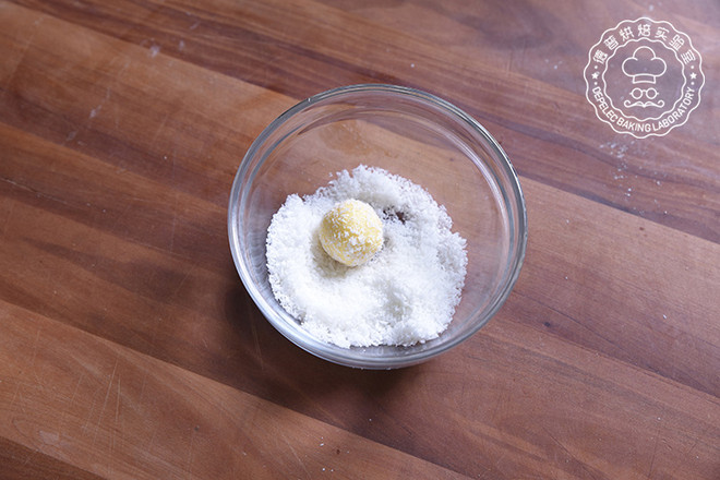 Golden Coconut Ball recipe