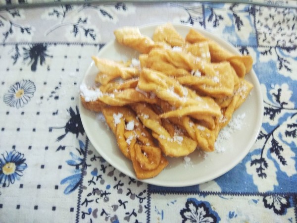 Fried Hemp Leaves (dumpling Noodles) recipe