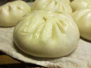 Big Pork Buns with Cabbage and Spring Onion recipe