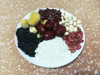 Black Rice Porridge with Red Dates and Lotus Seeds recipe